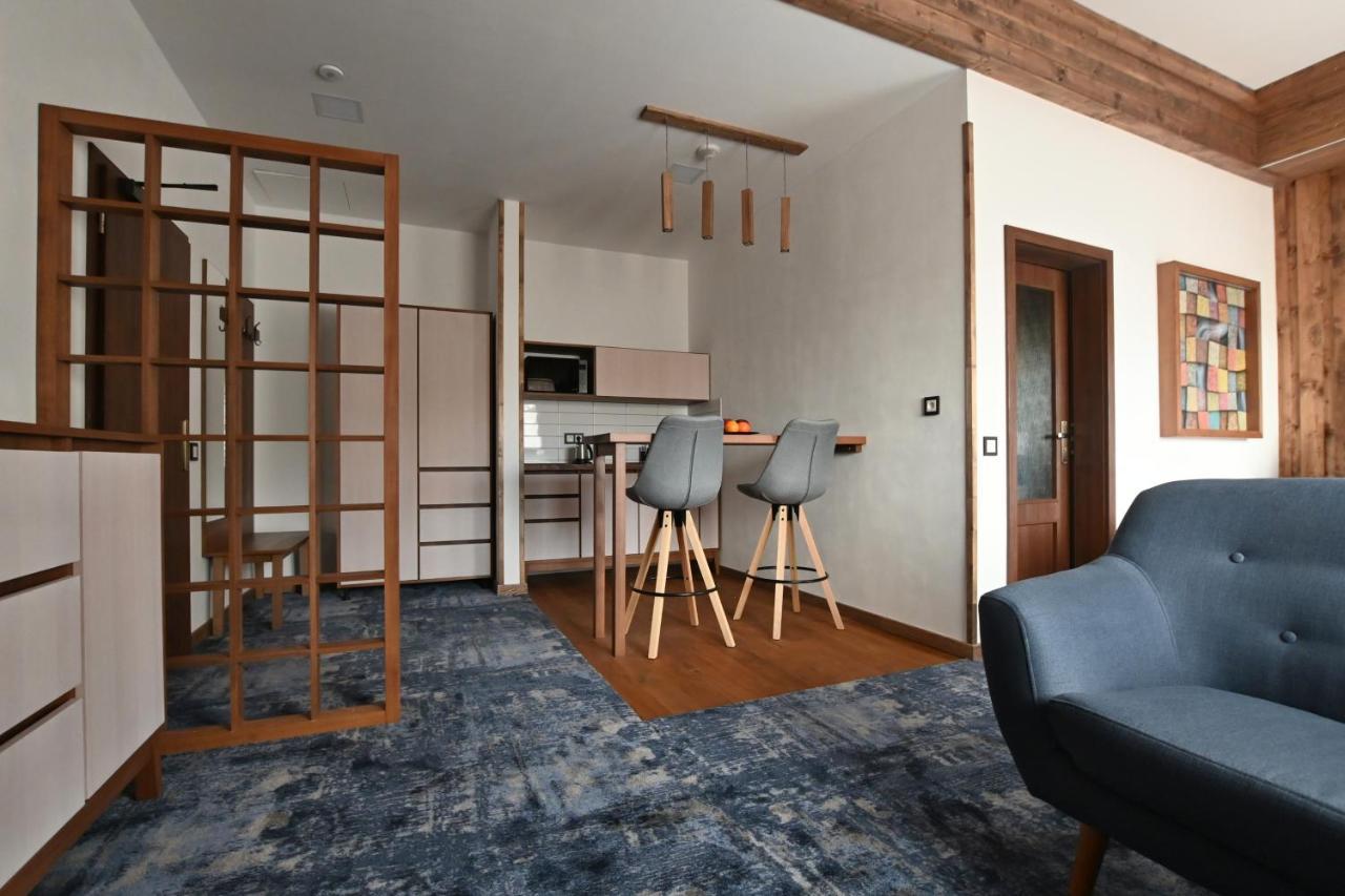 Apartmany Spessart Хомутов Екстериор снимка