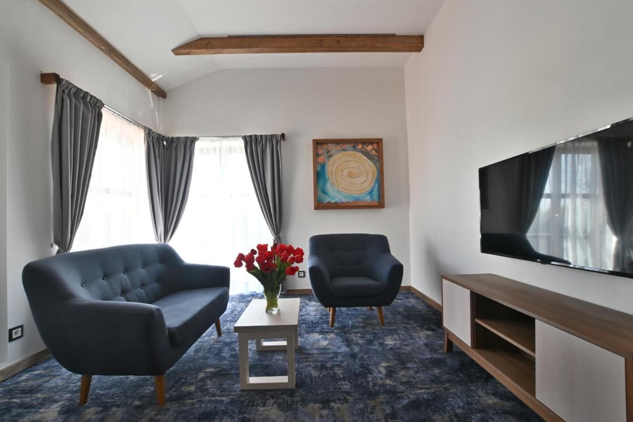 Apartmany Spessart Хомутов Екстериор снимка
