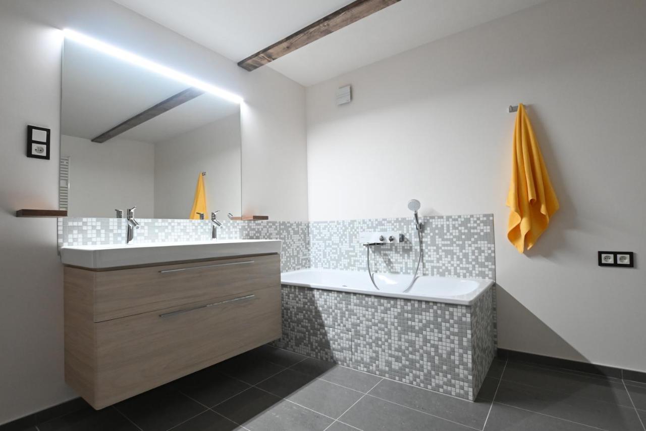 Apartmany Spessart Хомутов Екстериор снимка